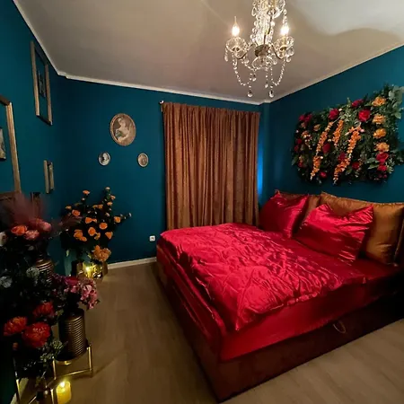 Apartamento Historic Vintage With Jacuzzi & Sauna