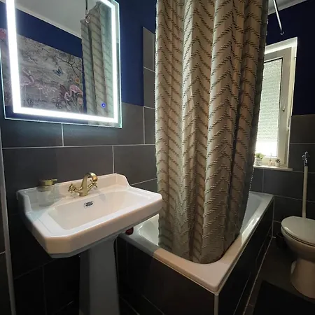 Historic Vintage With Jacuzzi & Sauna Apartamento Essen