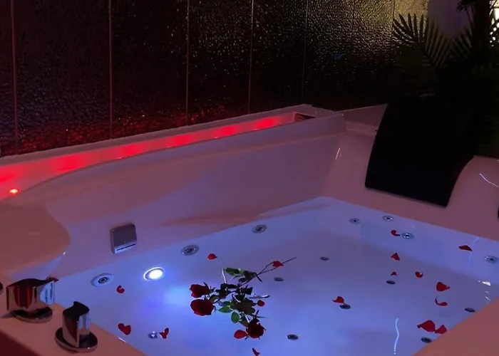 Historic Vintage With Jacuzzi & Sauna * Essen