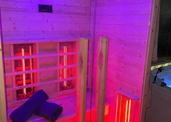 Historic Vintage With Jacuzzi & Sauna * Essen