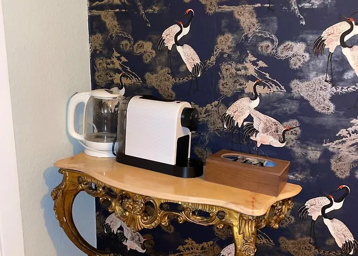 Historic Vintage With Jacuzzi & Sauna Apartment Essen